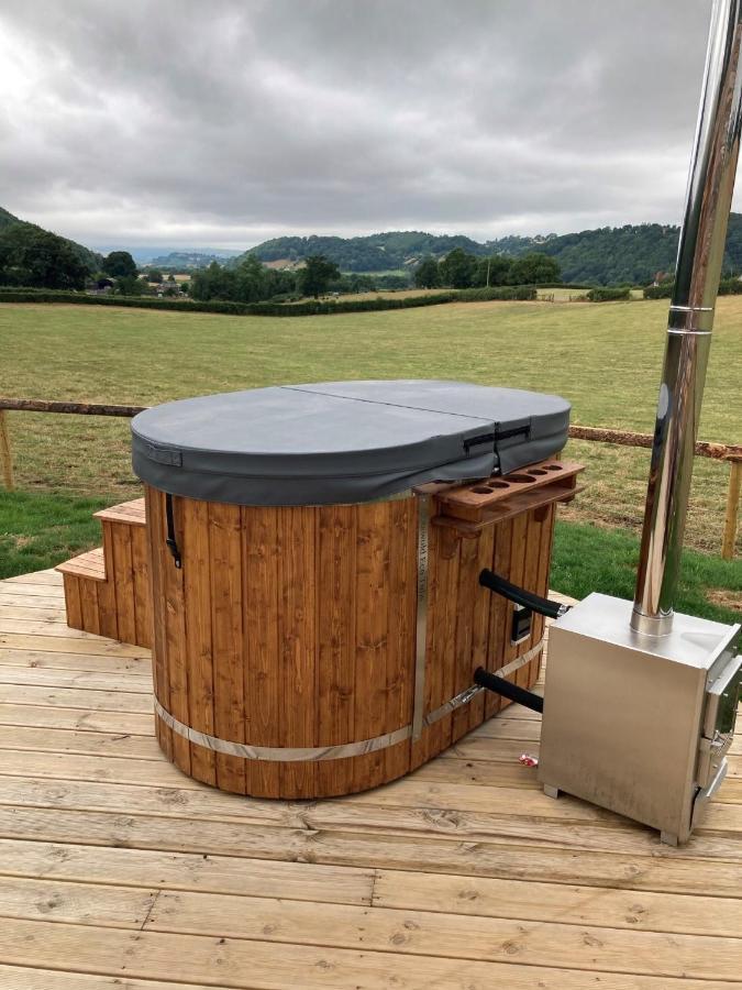 蒙哥马利 Delor - Bryntalch Glamping Pods酒店 外观 照片